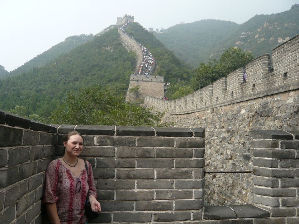 Daphne at the Great Wall — the trip I stupidly turned down
