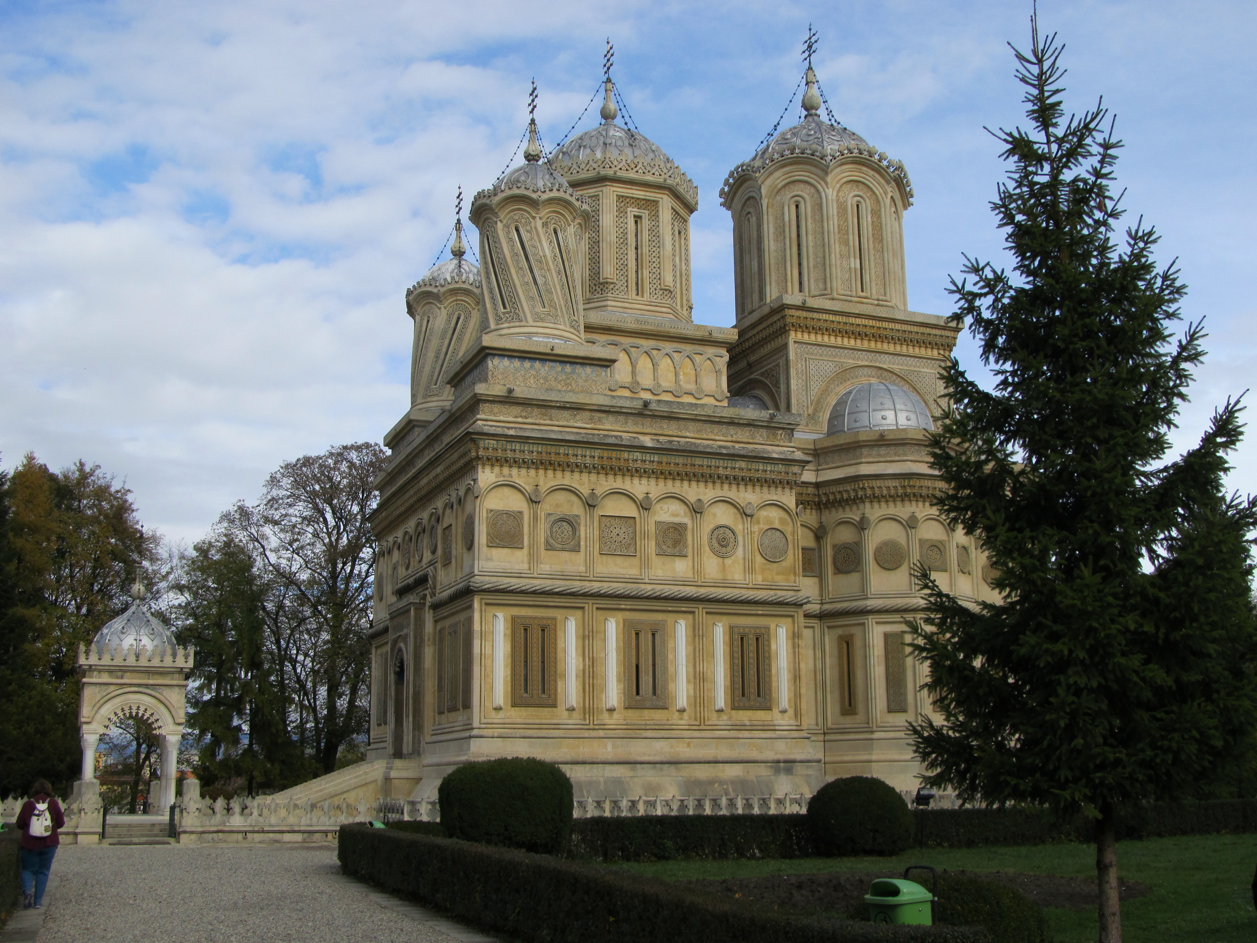 Curtea de Argeș Cathedral — Moorish stonework in the middle of the Carpathians